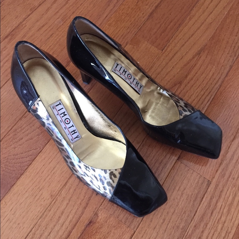 Black patent leather and leopard print shoes. SS 9